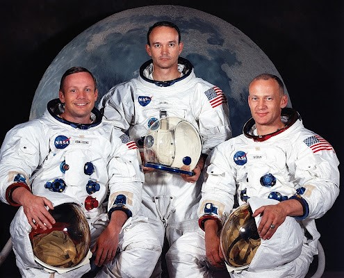 Colony on the Moon (4).jpg