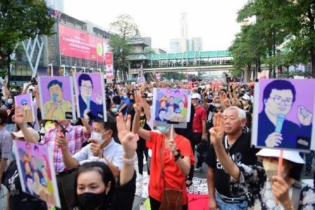 United Front of Thammasat and Demonstration (3).jpg