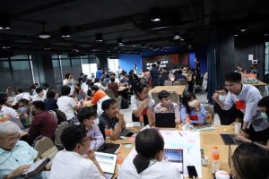 Hackathon and Thai politics (6).jpg